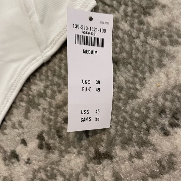 Abercrombie size tank bodysuit NWT - Picture 2 of 2